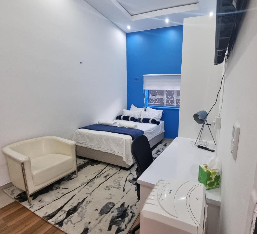 Sapphireb@54 Apartment Windhoek Bagian luar foto