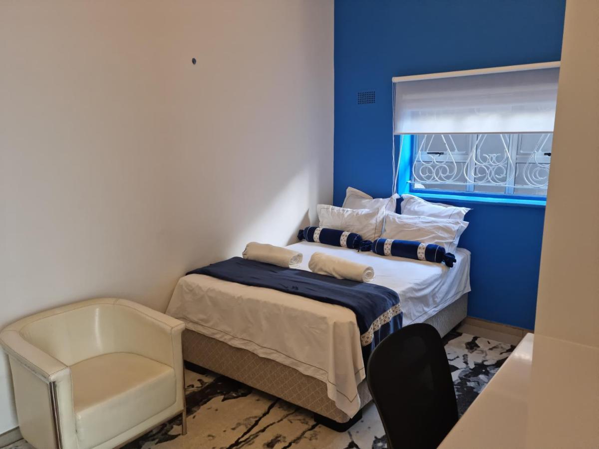 Sapphireb@54 Apartment Windhoek Bagian luar foto