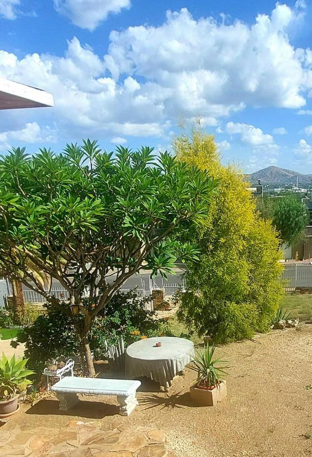 Sapphireb@54 Apartment Windhoek Bagian luar foto